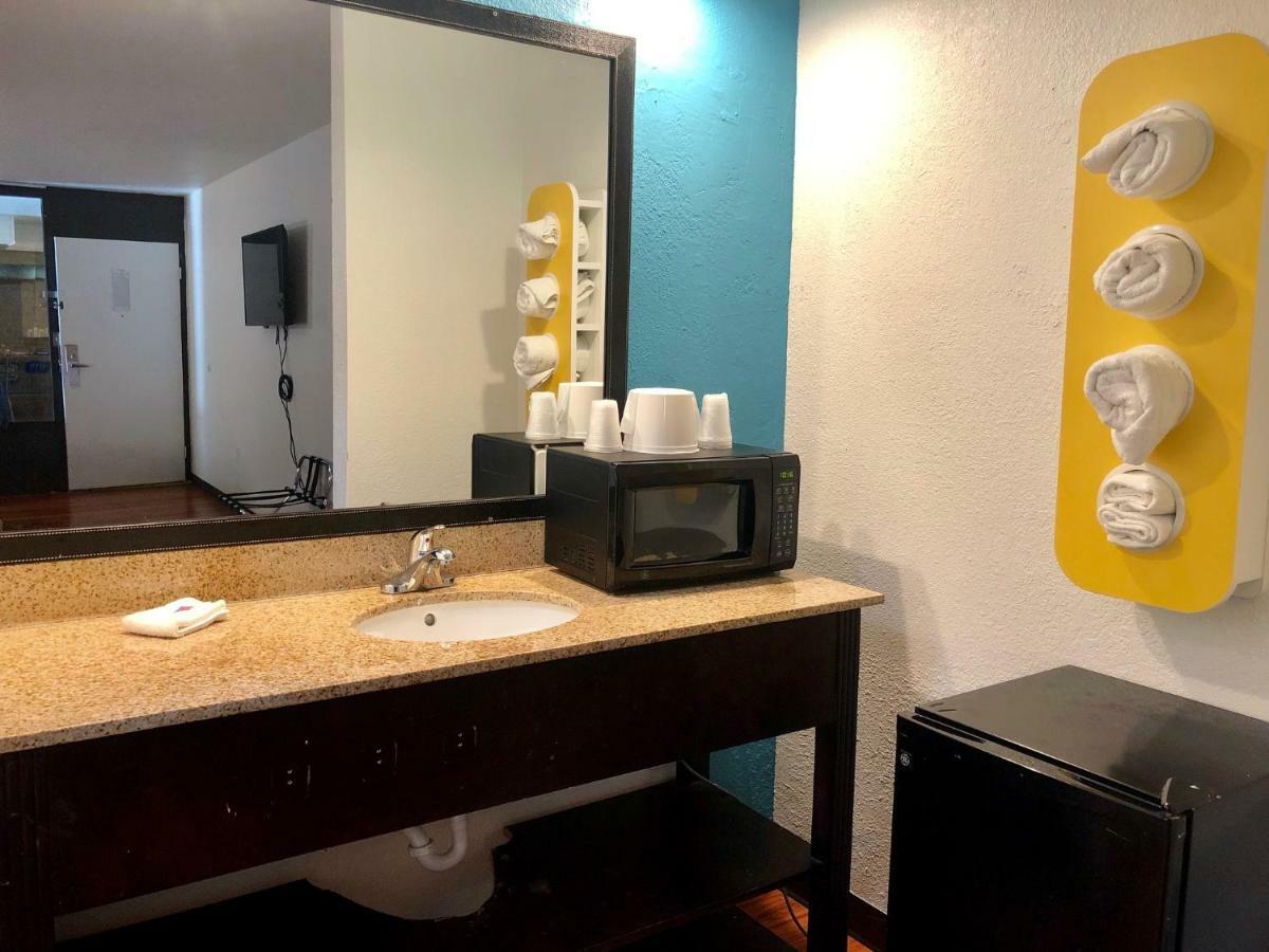 Motel 6-Nashville, Tn - Airport エクステリア 写真