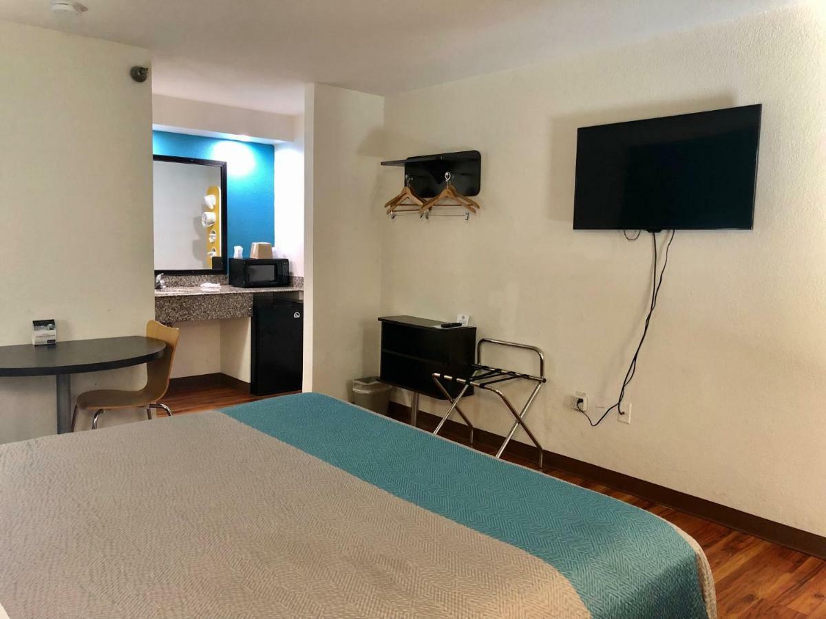 Motel 6-Nashville, Tn - Airport エクステリア 写真