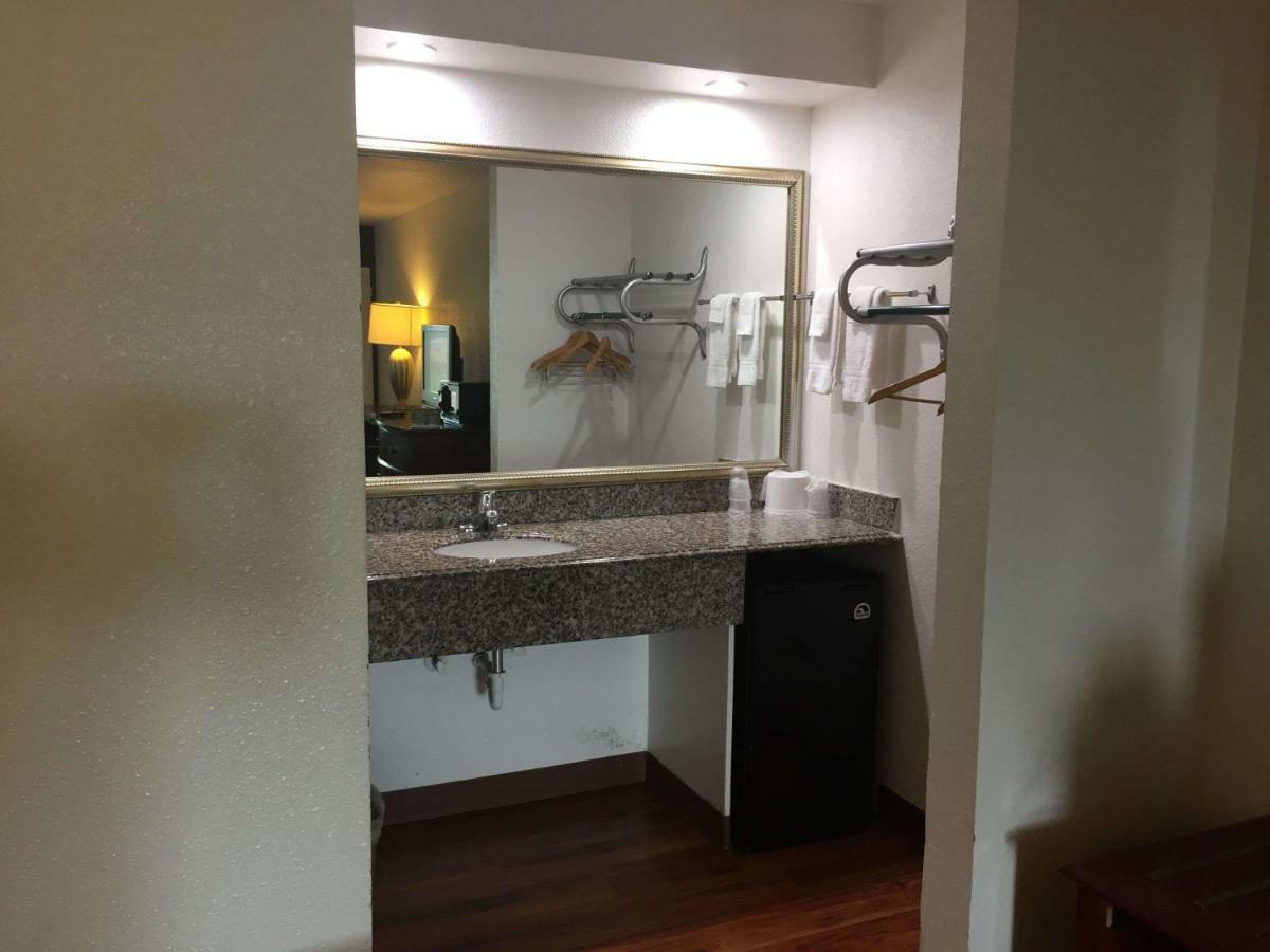 Motel 6-Nashville, Tn - Airport エクステリア 写真
